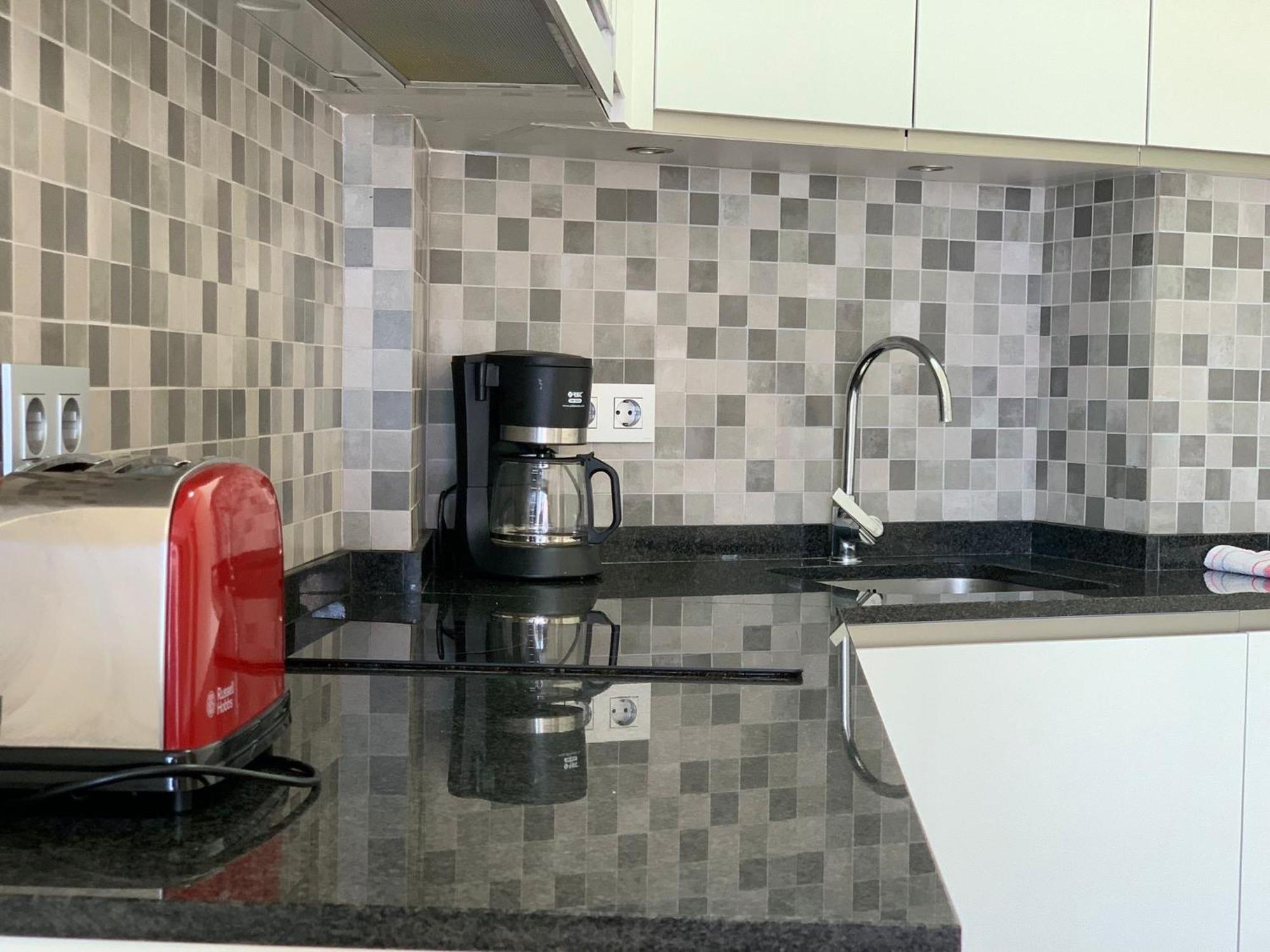 Stunning Apartment In Марбеля Екстериор снимка